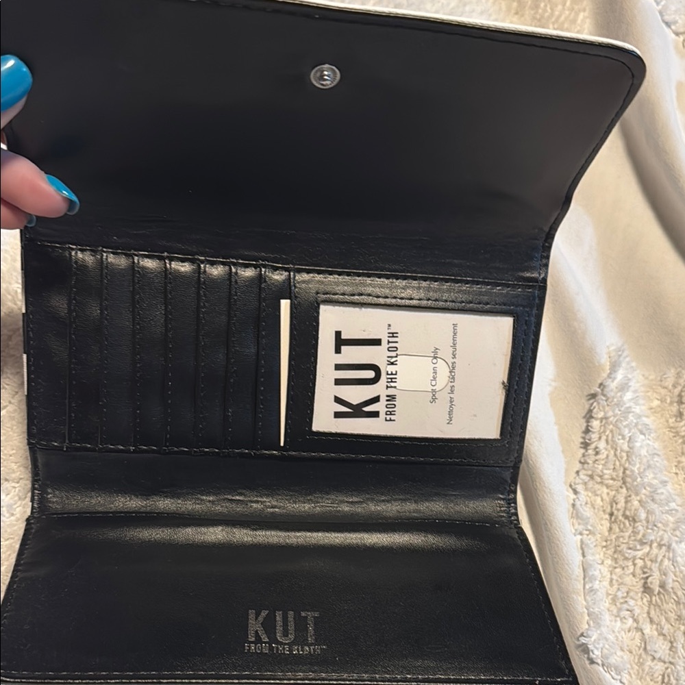 Kut from the Kloth Black Wallet